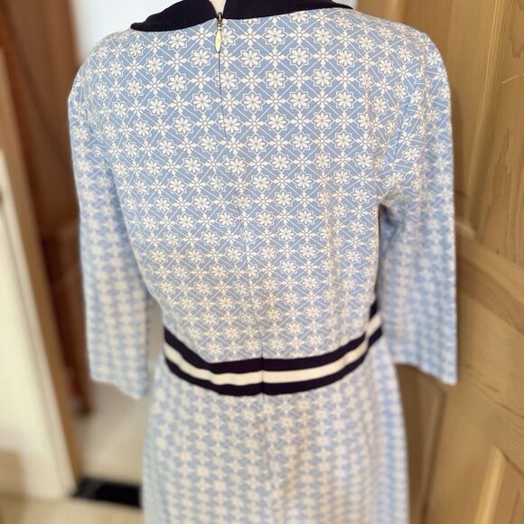 Draper James Honeycomb Floral Persley Ponte Dress Medium Blue and‎ White - Picture 3 of 16